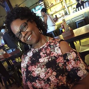 Meet your Posher, Verna